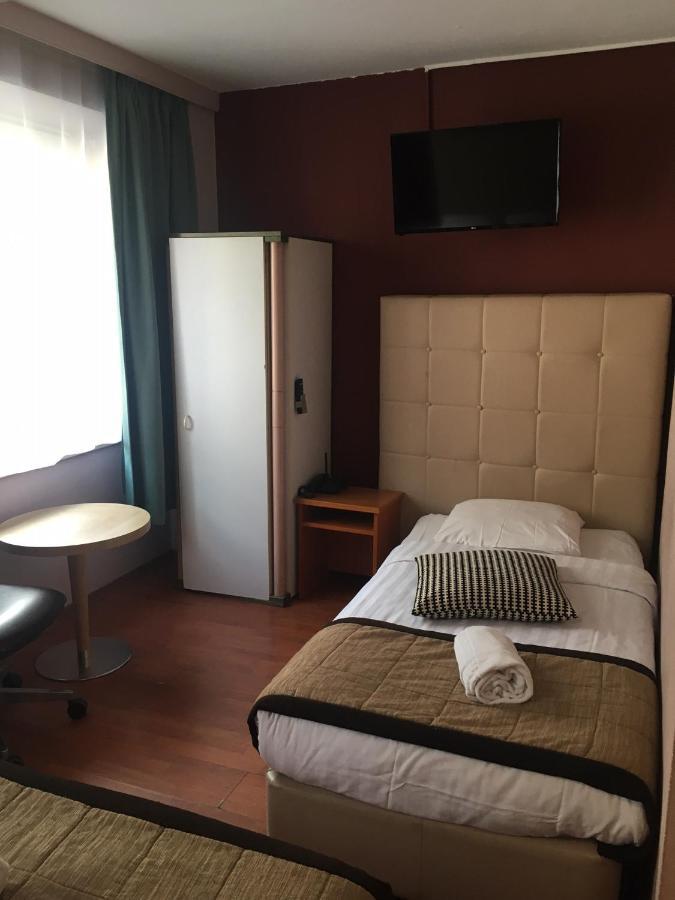 Albert Hotel Saint-Josse-ten-Noode Kültér fotó